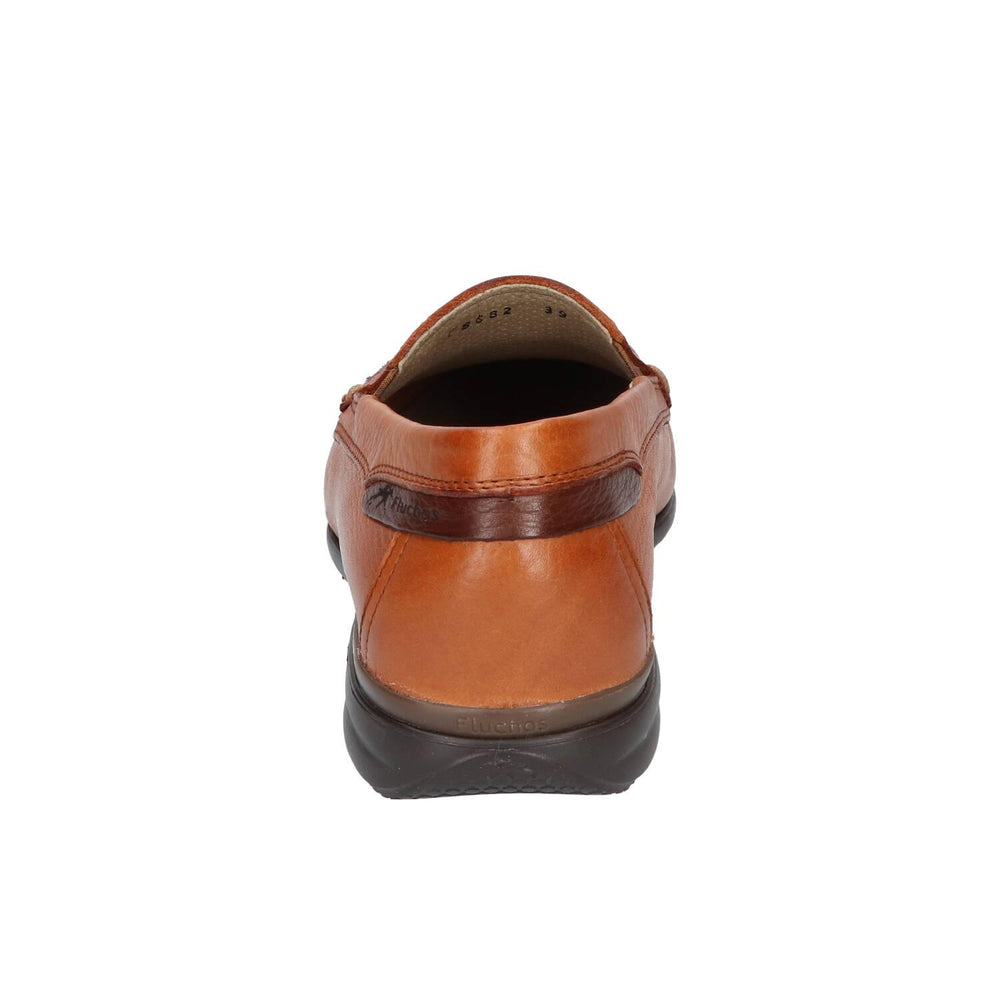 Chaussures à enfiler, Cognac