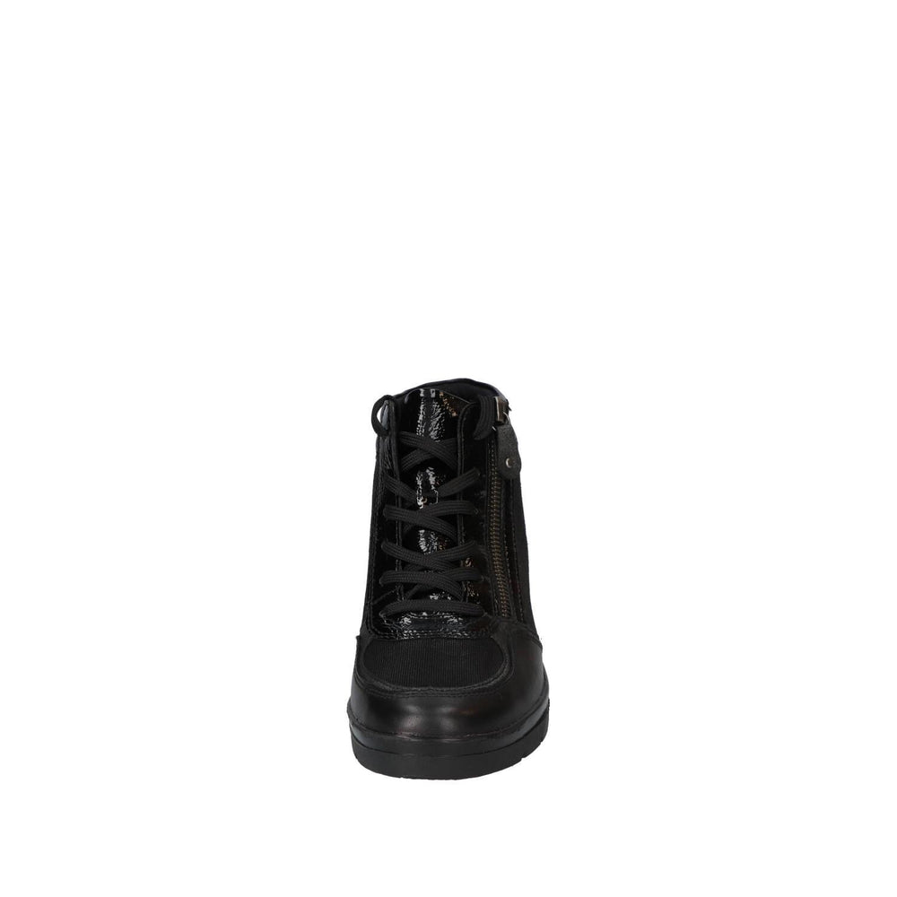 Sneakers, Zwart