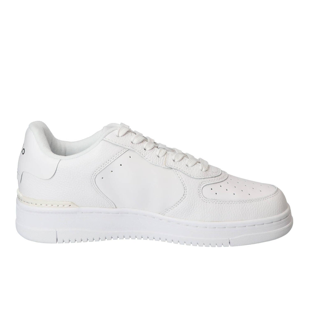 Sneakers, Wit