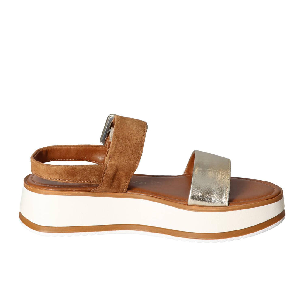 Sandales, Cognac
