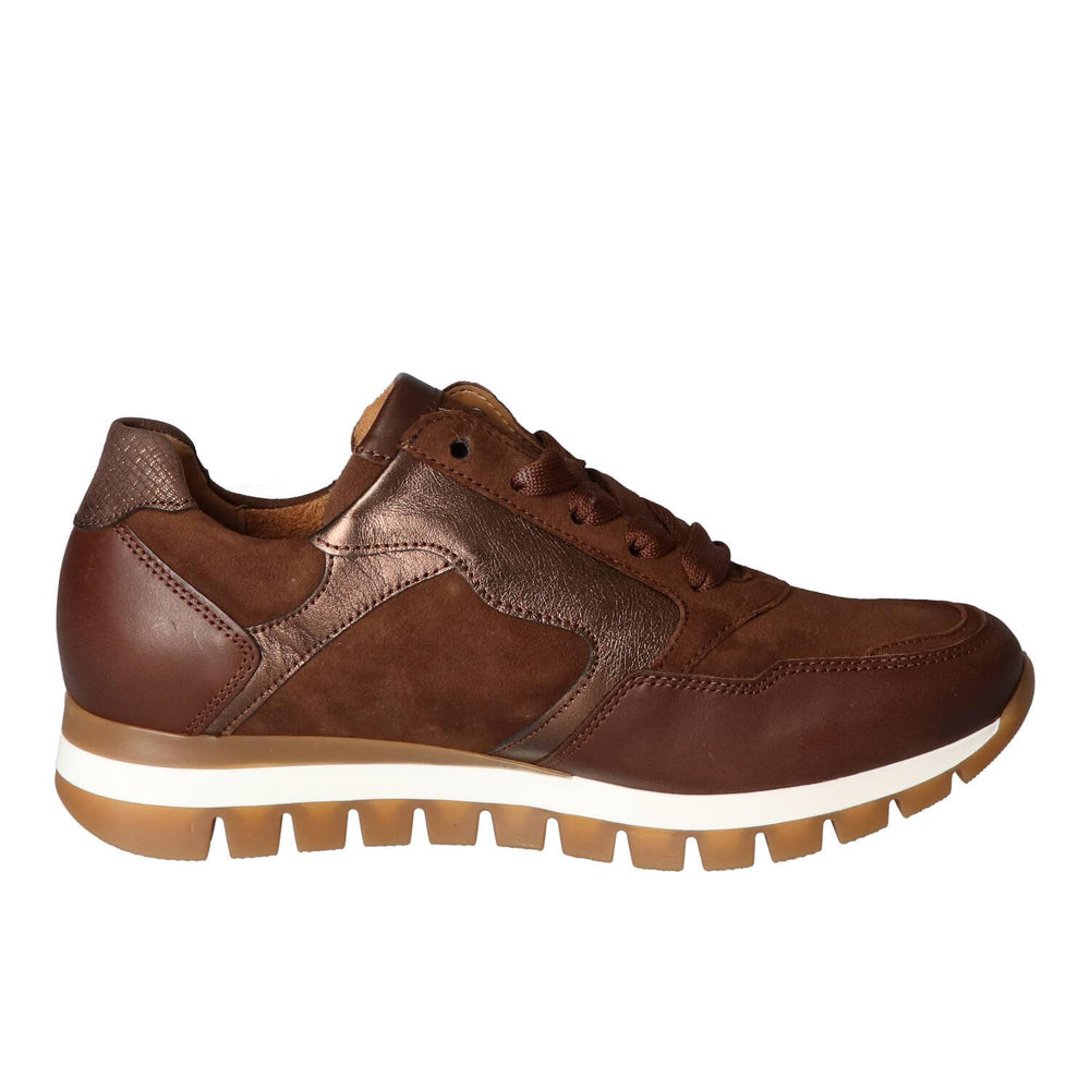 Sneakers, Cognac