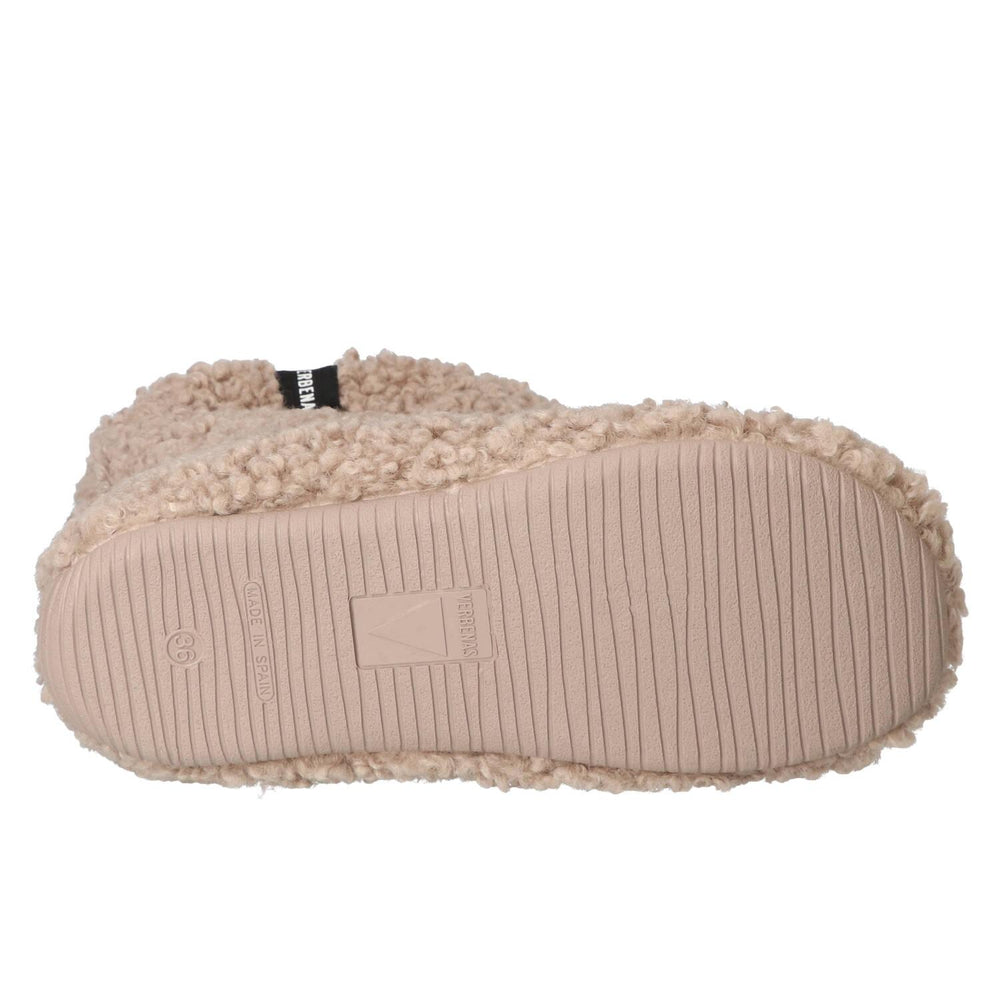 Chaussons, Taupe