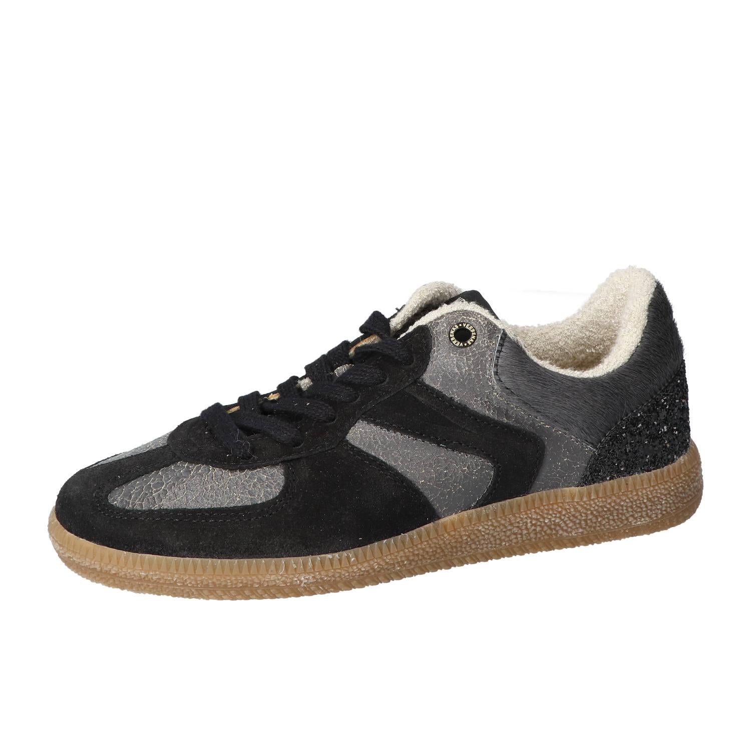 Baskets, noires