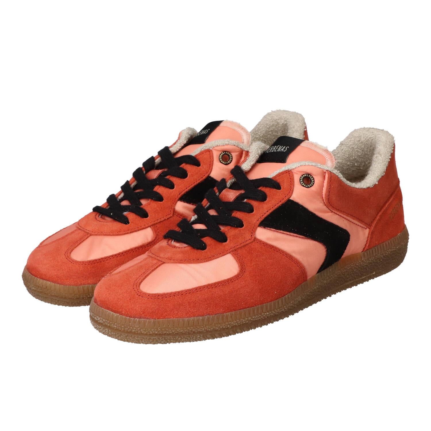 Baskets, orange