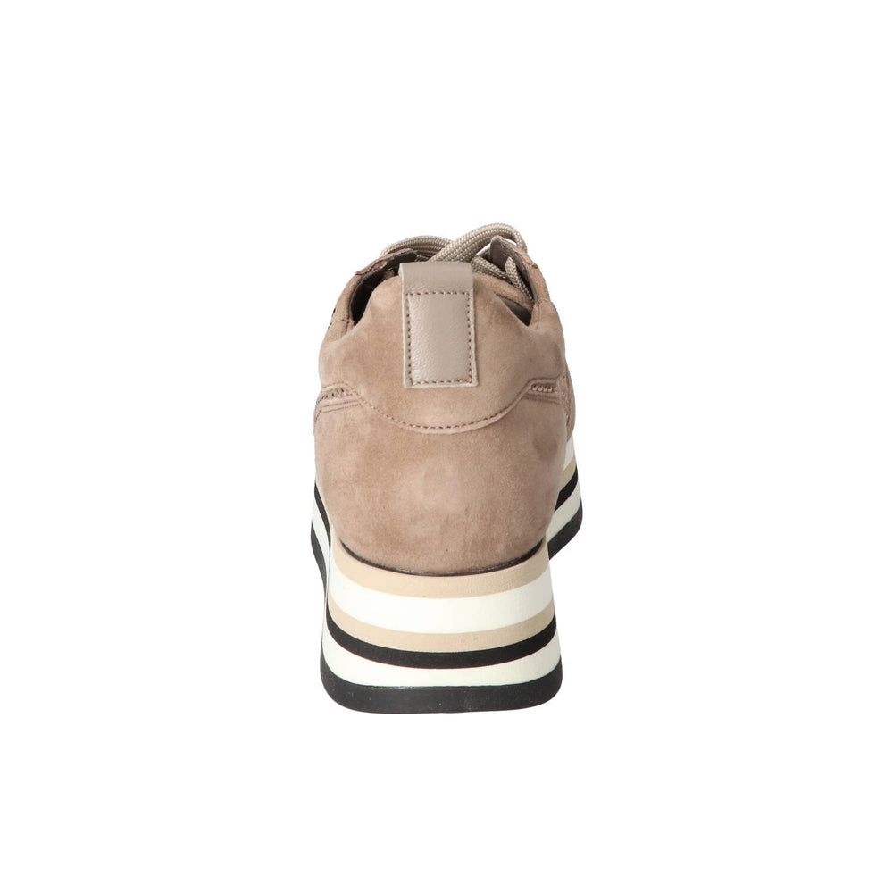 Baskets, taupe