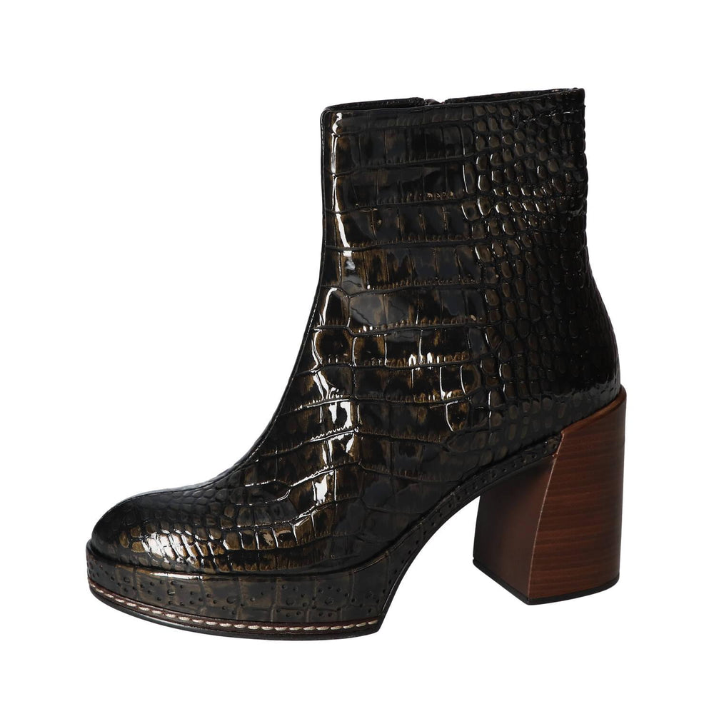 Bottines, Bronze