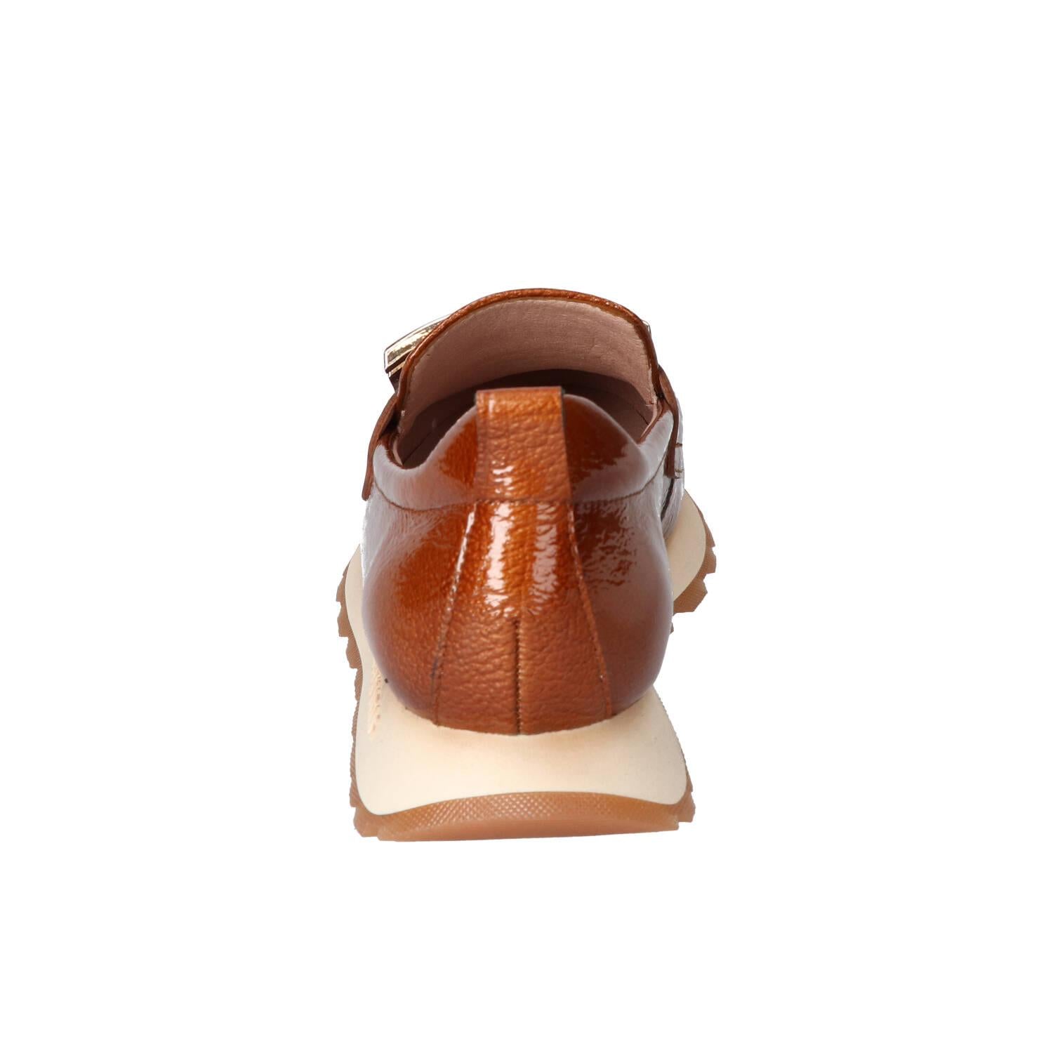 Chaussures à enfiler, Cognac