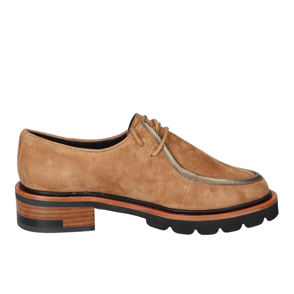 Chaussures à lacets, Cognac