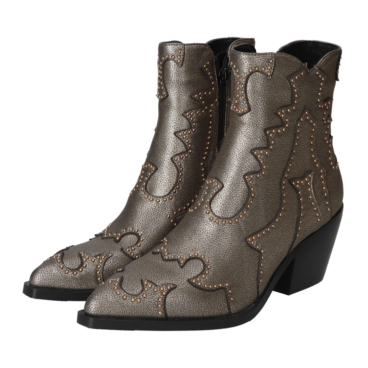 Bottines, Bronze