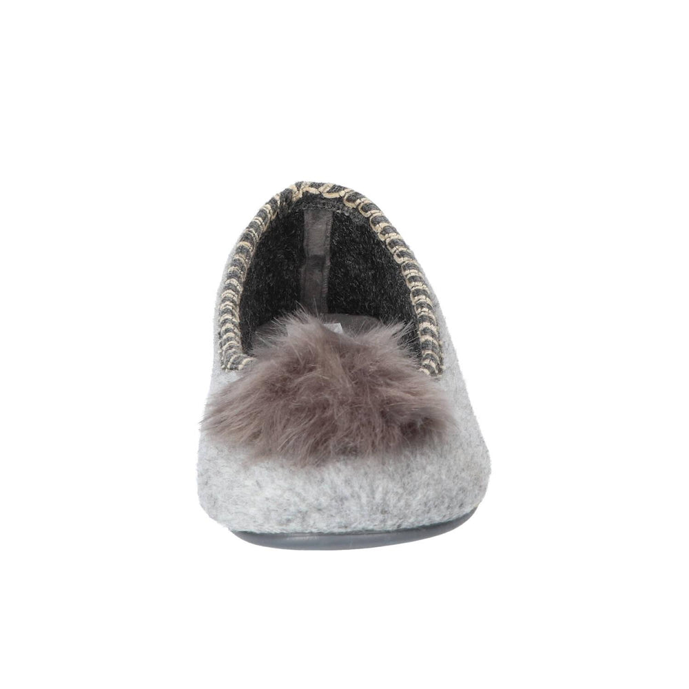 Chaussons, Gris