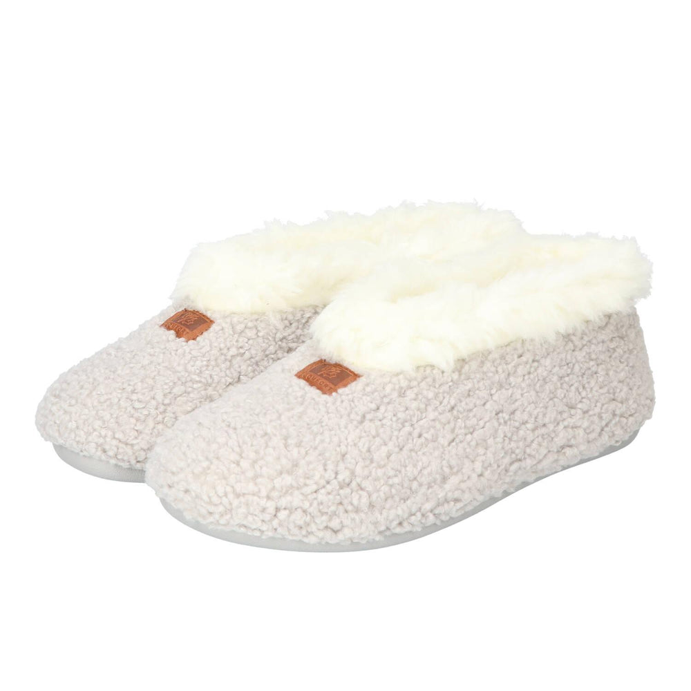 Chaussons, Gris