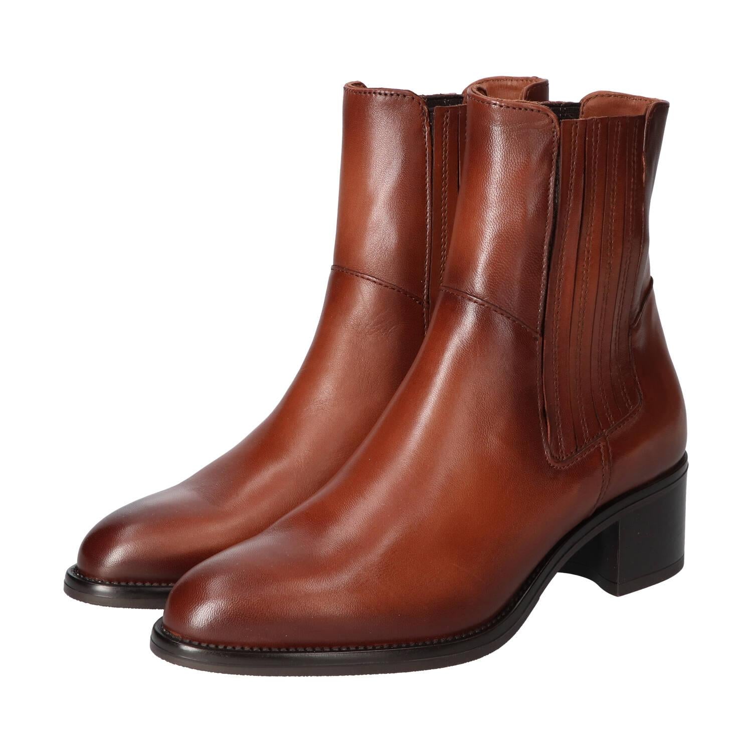 Bottines, Cognac