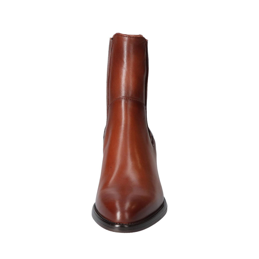 Booties, Cognac