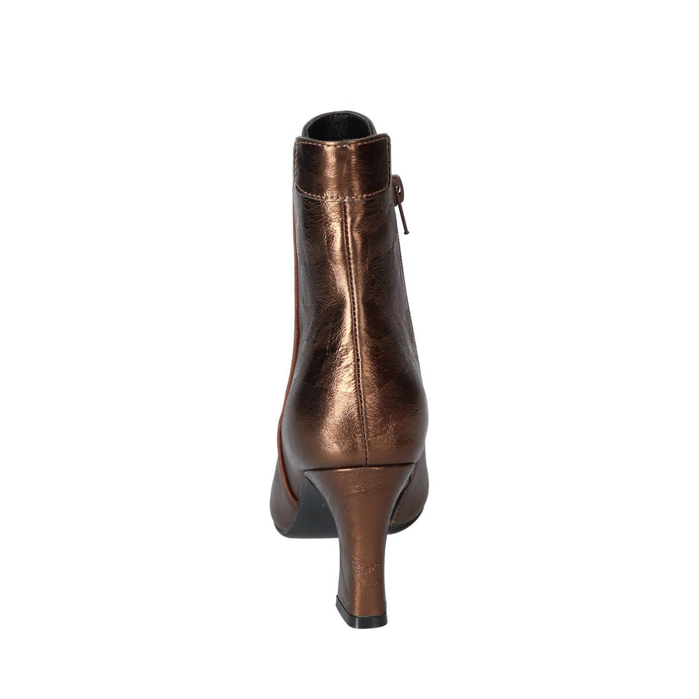 Bottines, Bronze
