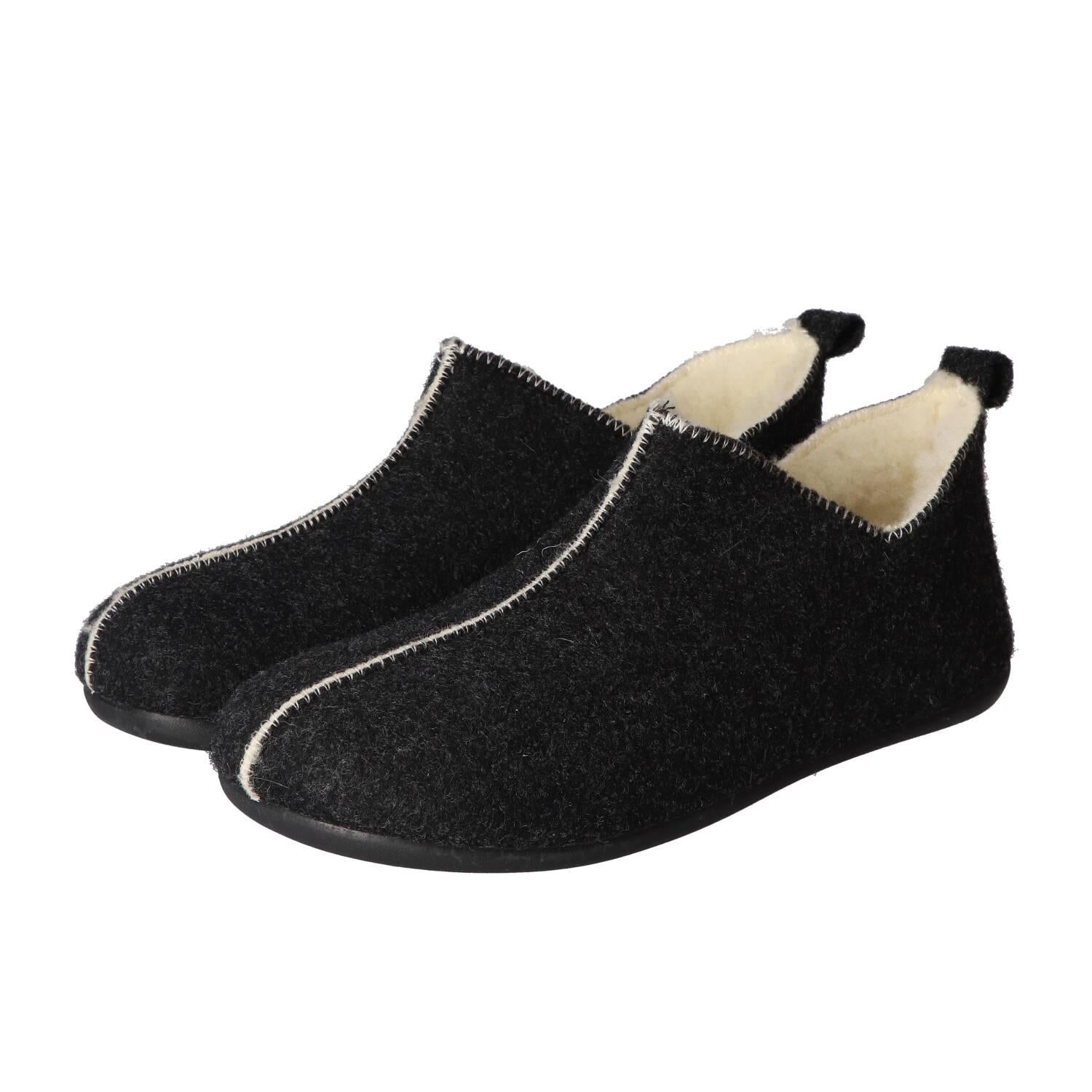 Chaussons, Gris