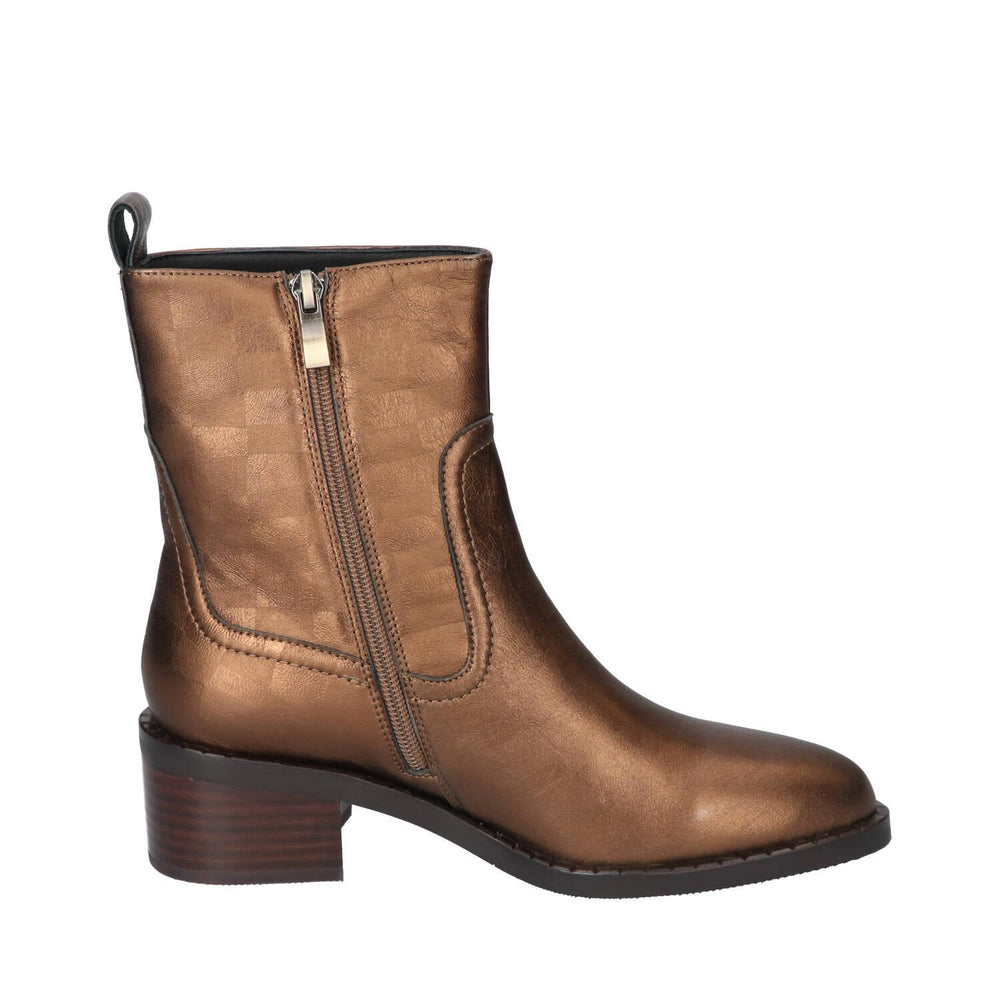 Bottines, Bronze