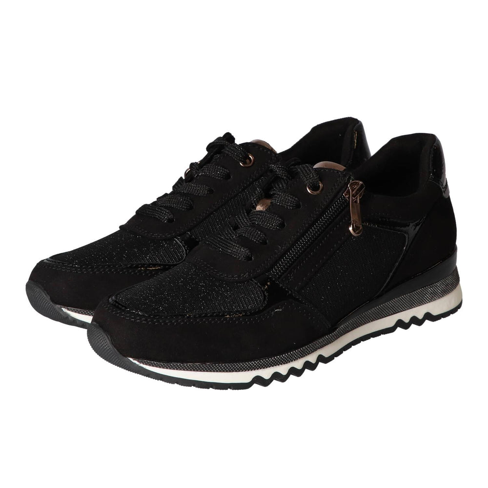 Baskets, noires