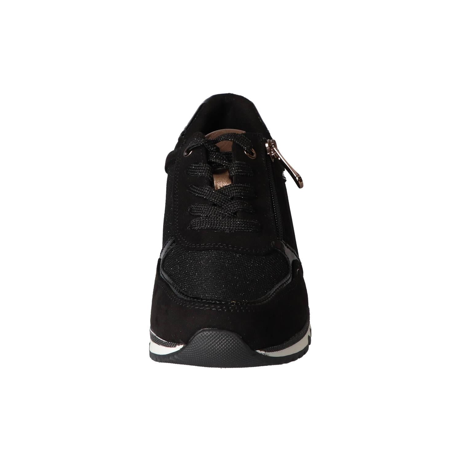 Baskets, noires