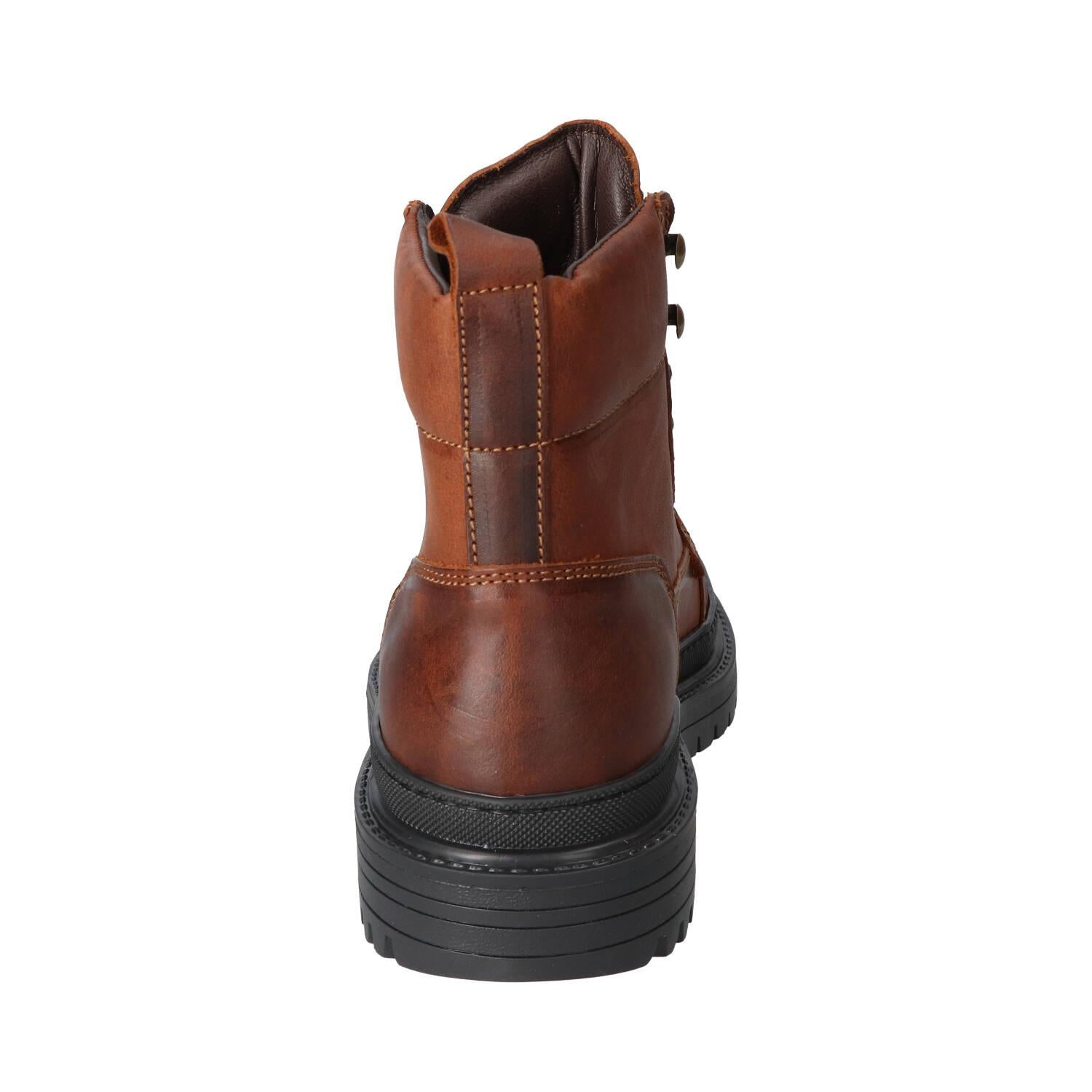 Boots, Cognac