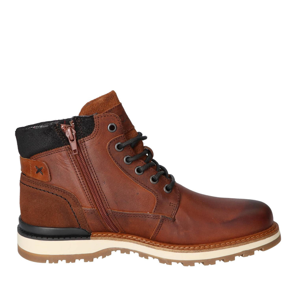 Boots, Cognac