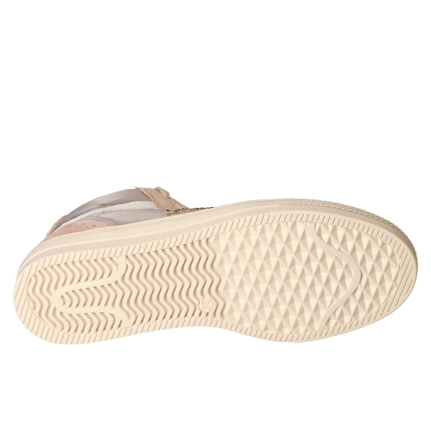 Chaussures à lacets, Doré