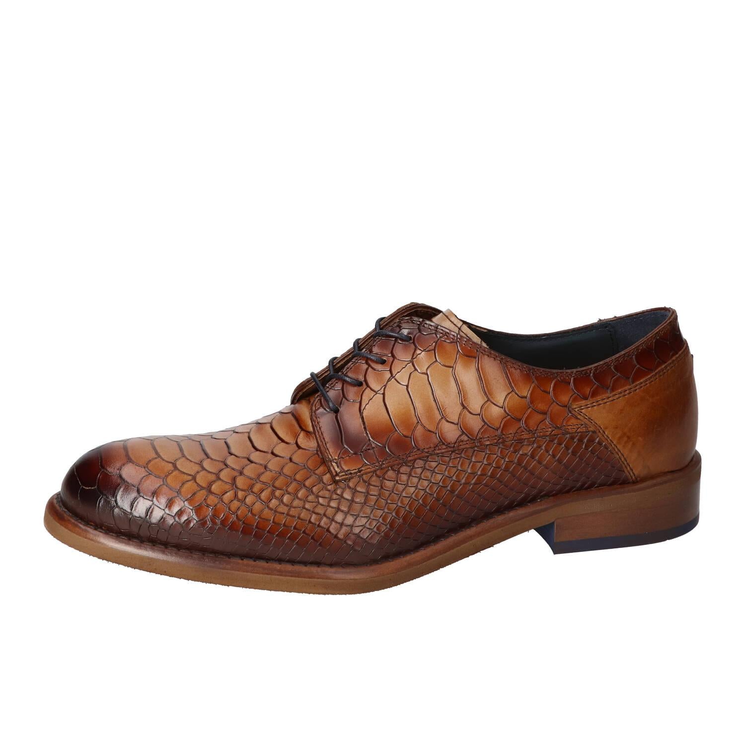 Chaussures à lacets, Taupe