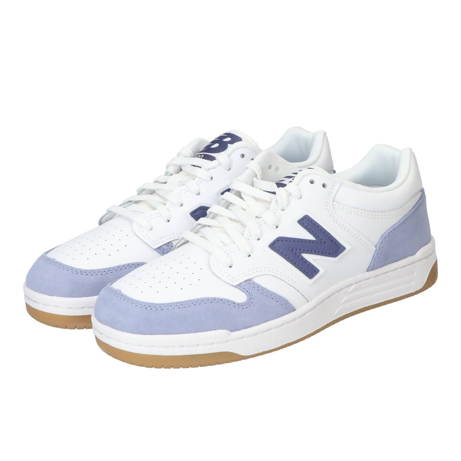 Baskets, bleu clair