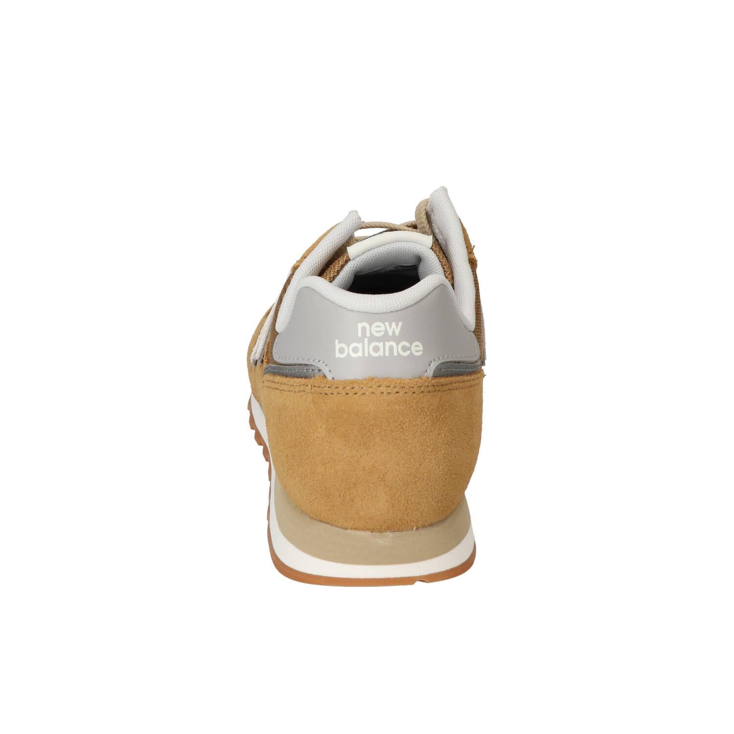 Sneakers, Cognac