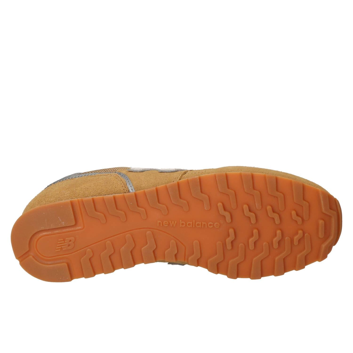 Sneakers, Cognac