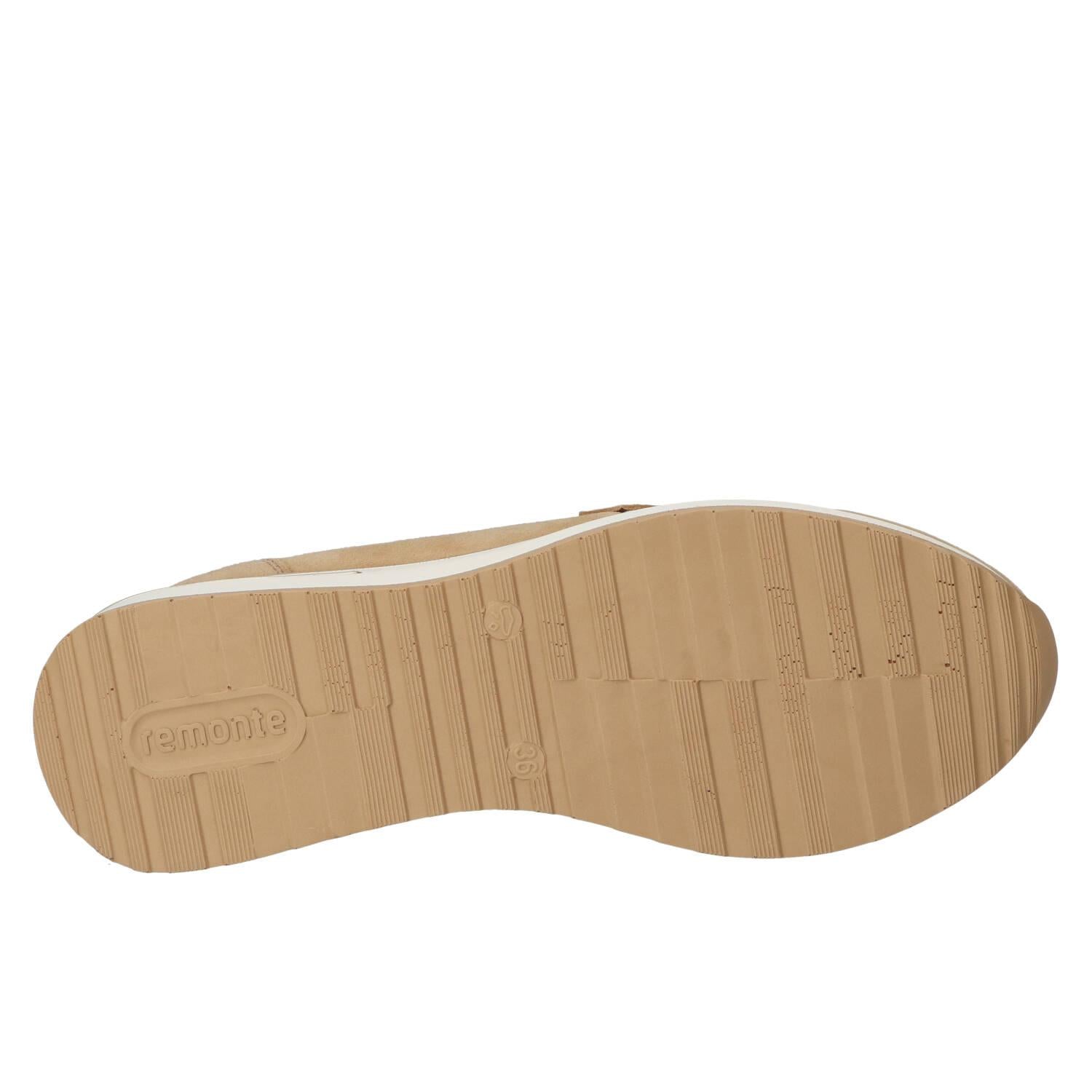 Chaussures à enfiler, Cognac