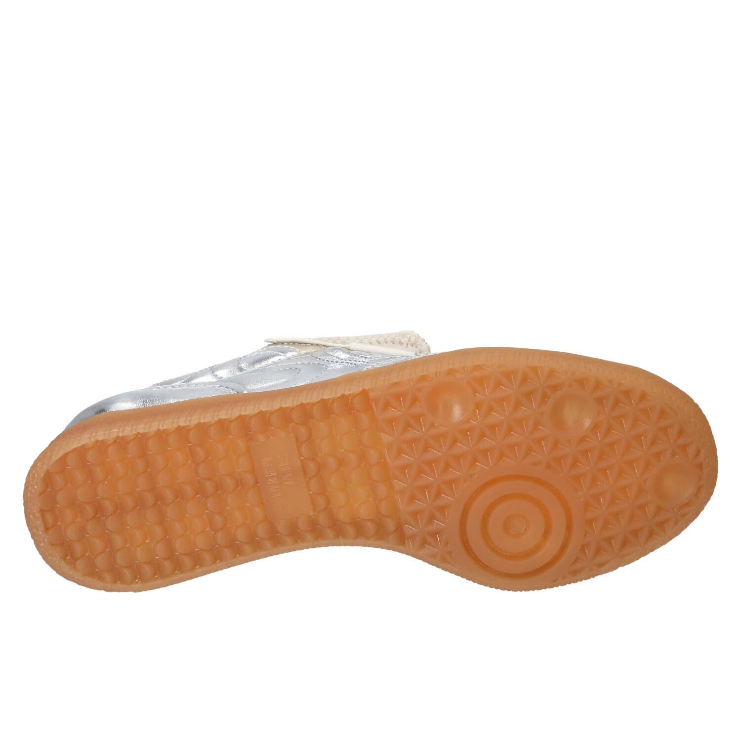 Baskets, argent