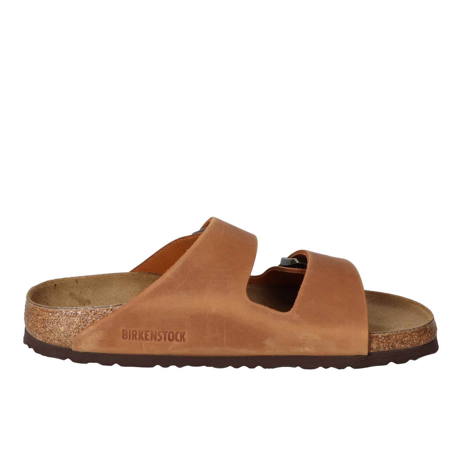 Slippers, Cognac