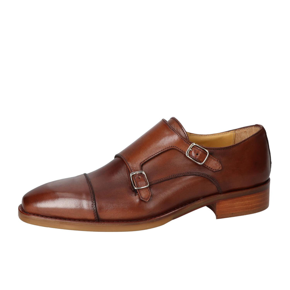 Chaussures à boucles, Cognac