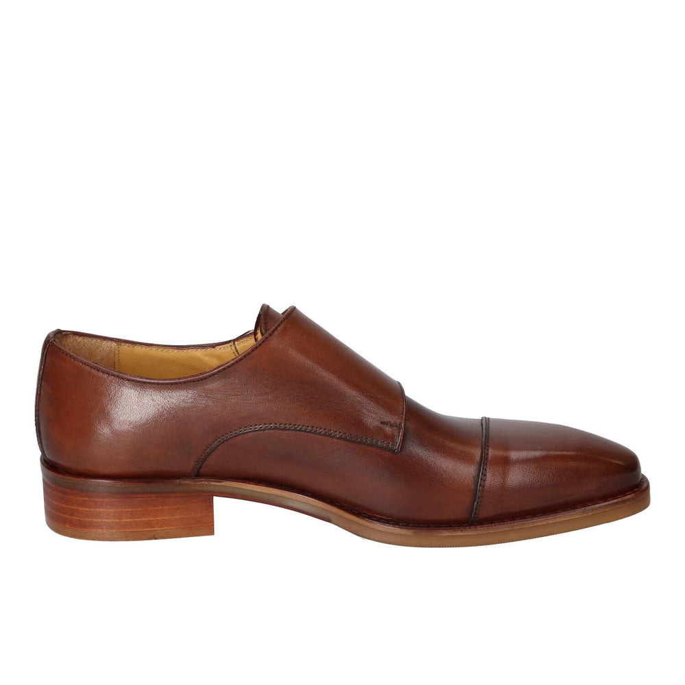 Chaussures à boucles, Cognac