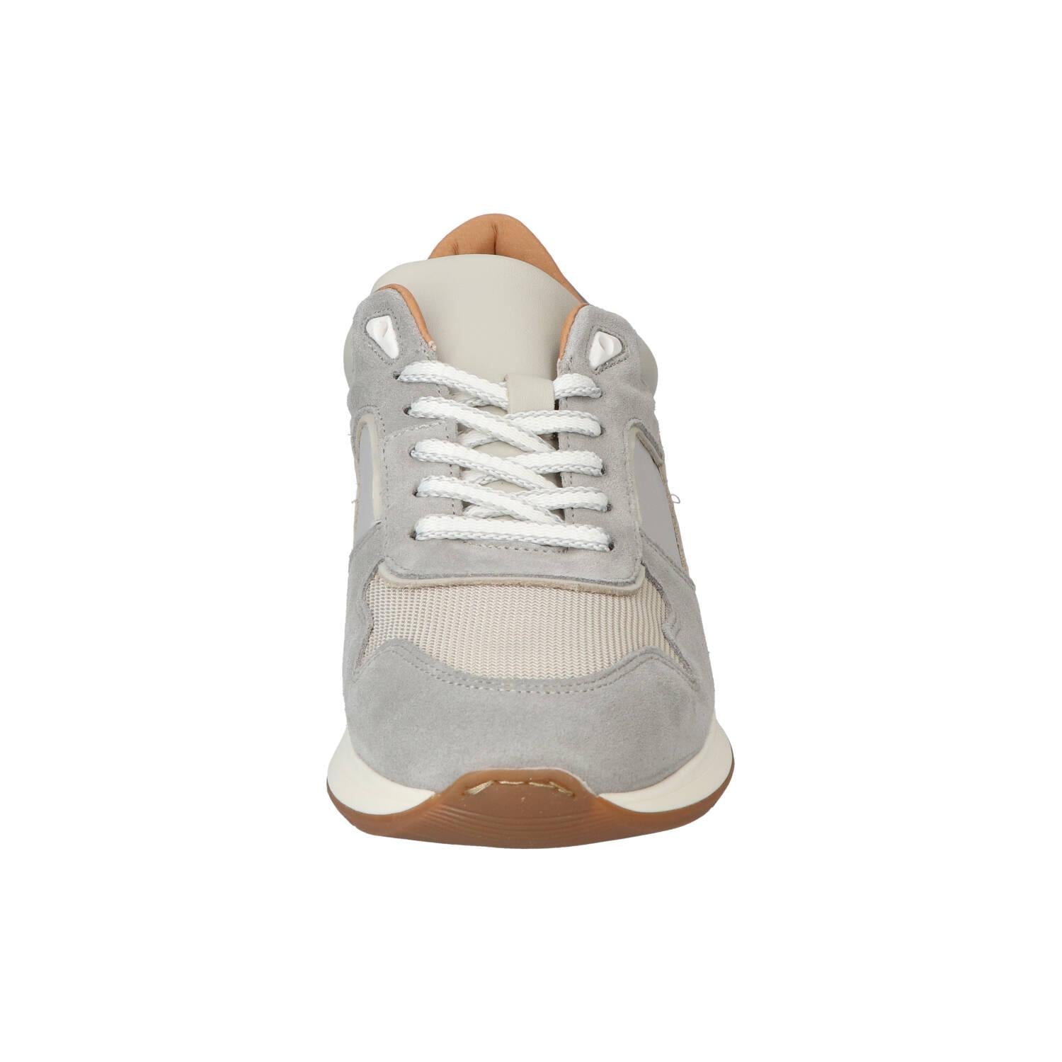 Baskets, gris