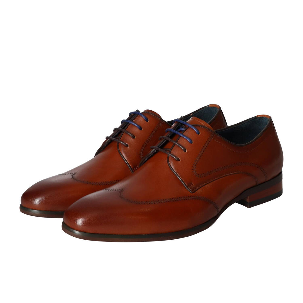 Chaussures à lacets, Cognac