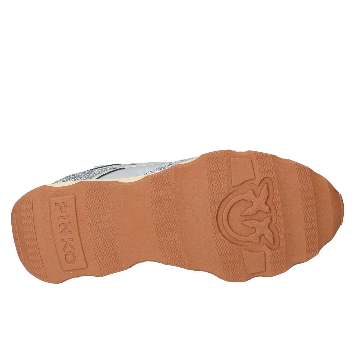 Sneakers, Zilver