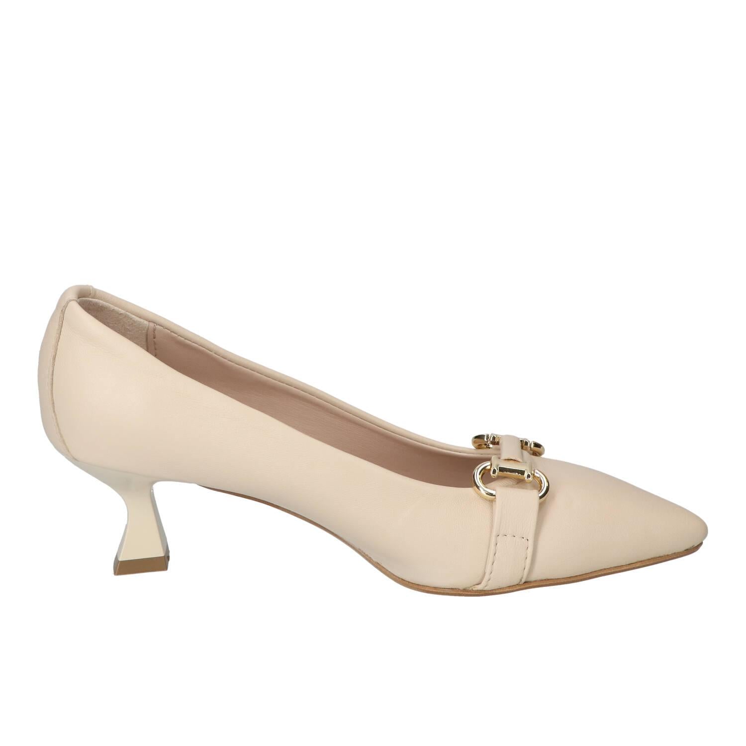 Pumps, Off White