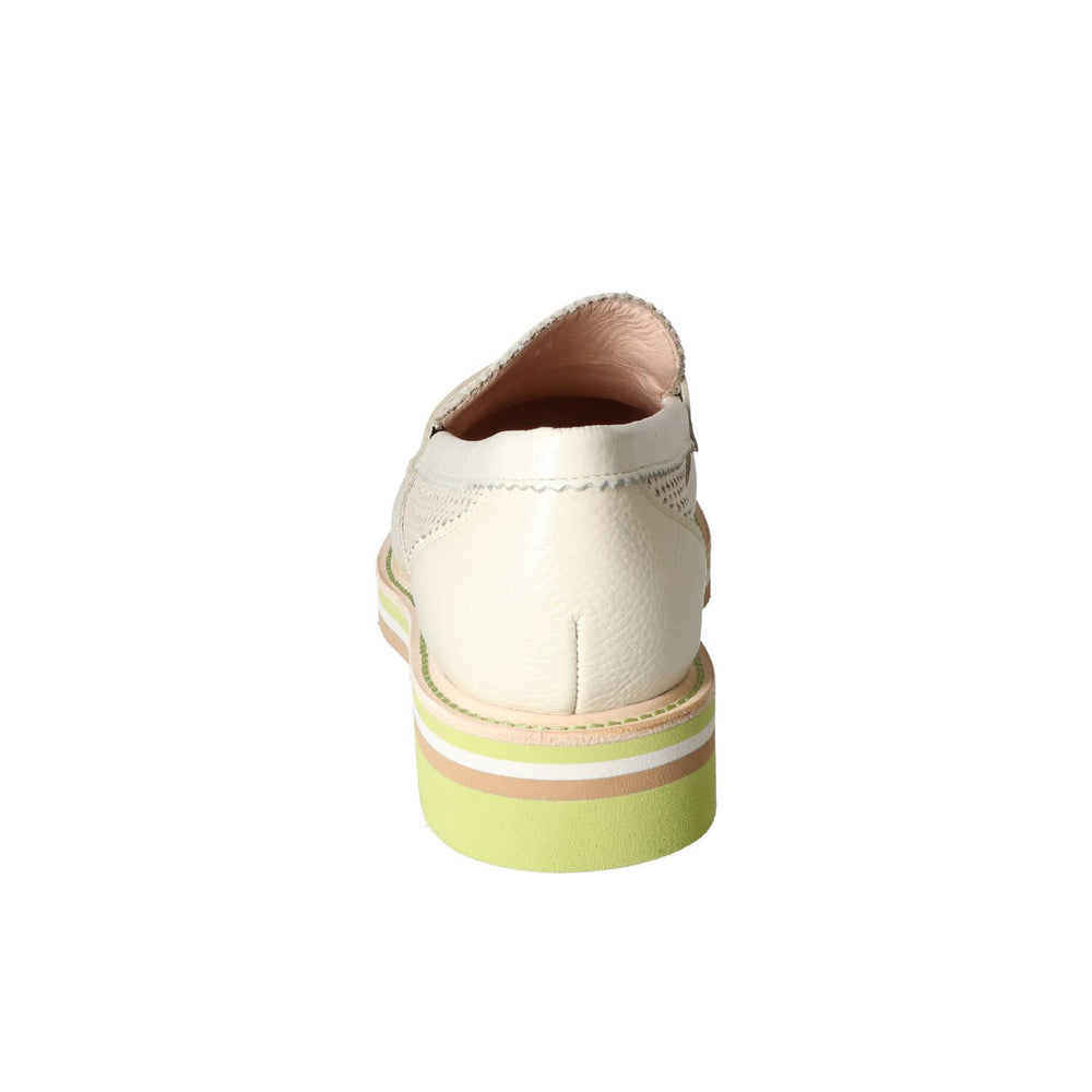 Chaussures à enfiler, Beige clair