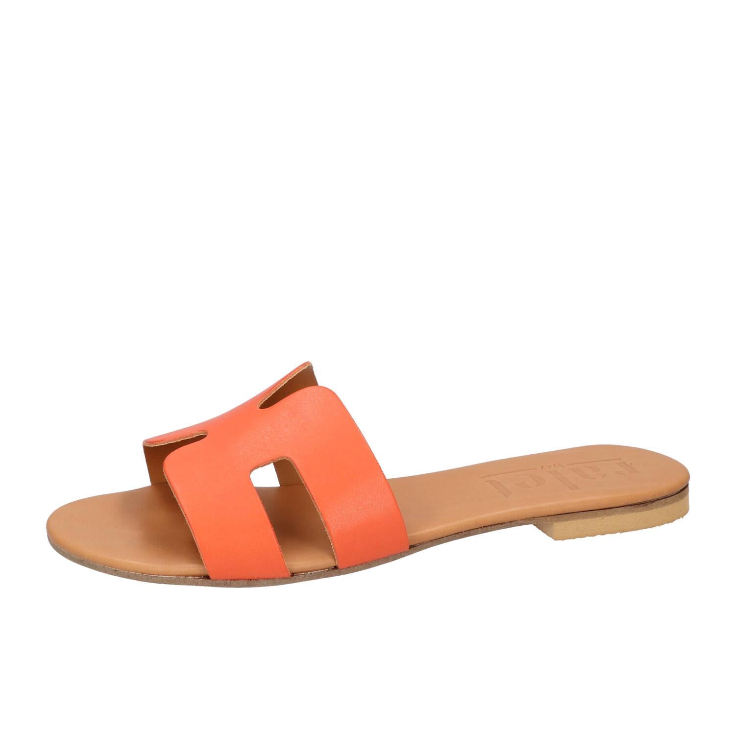 Mules, Orange