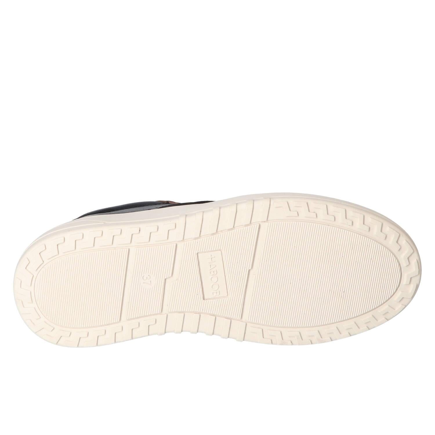 Baskets, noires