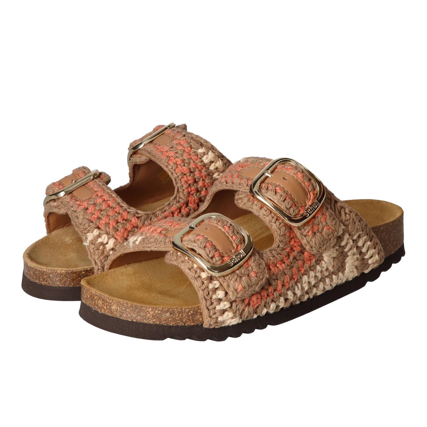 Chaussons, Cognac