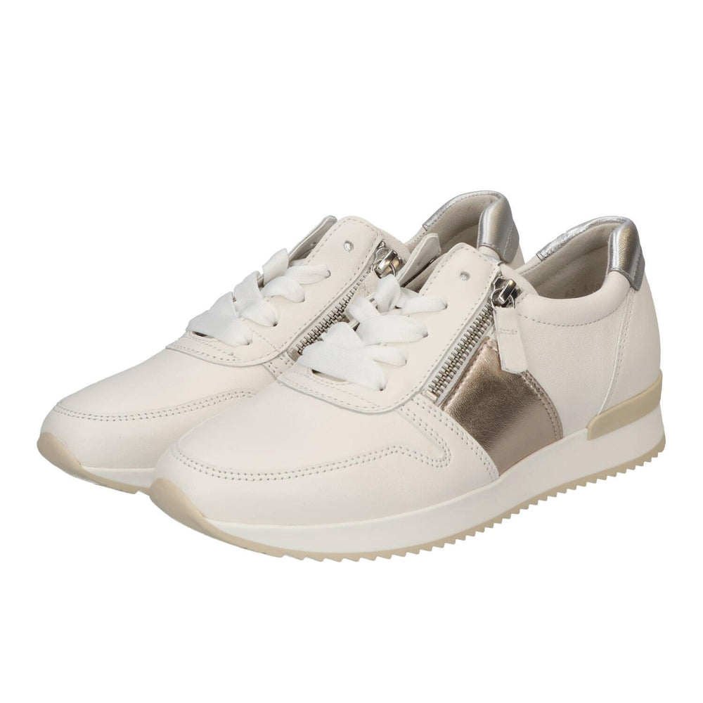 Baskets, blanc cassé