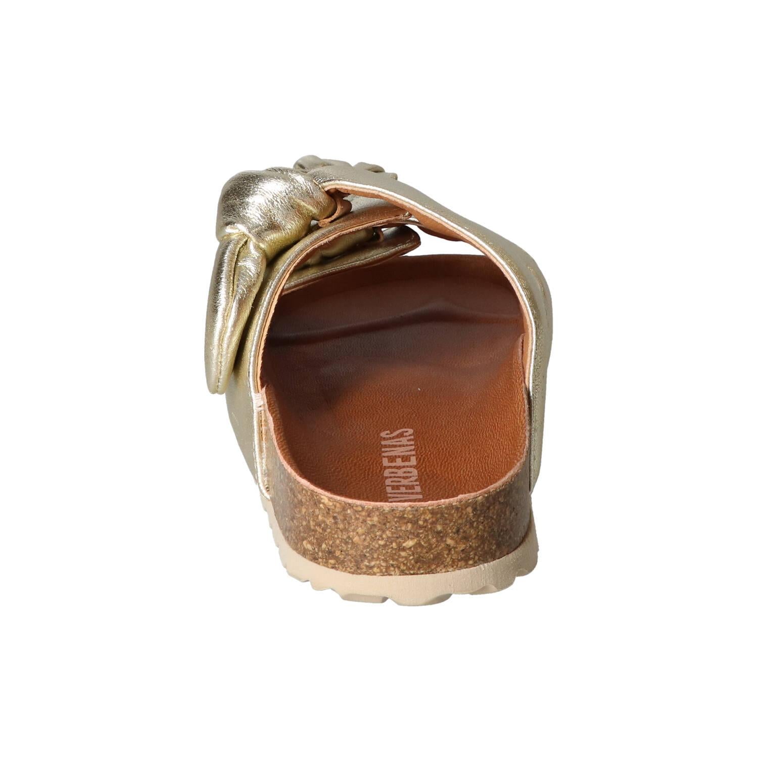 Chaussons, Or