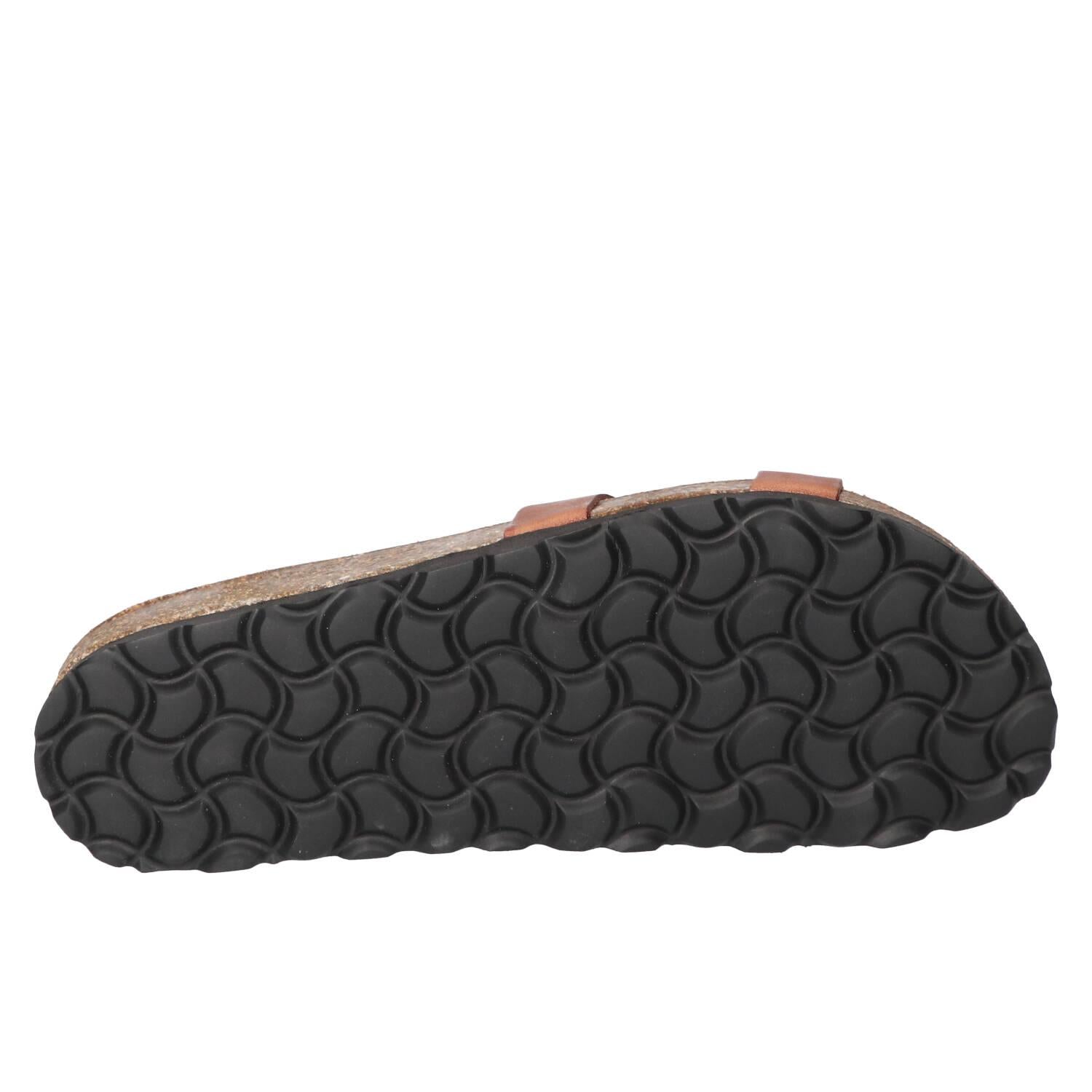 Slippers, Cognac