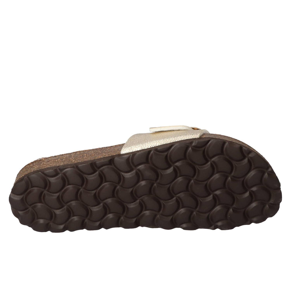 Chaussons, Or