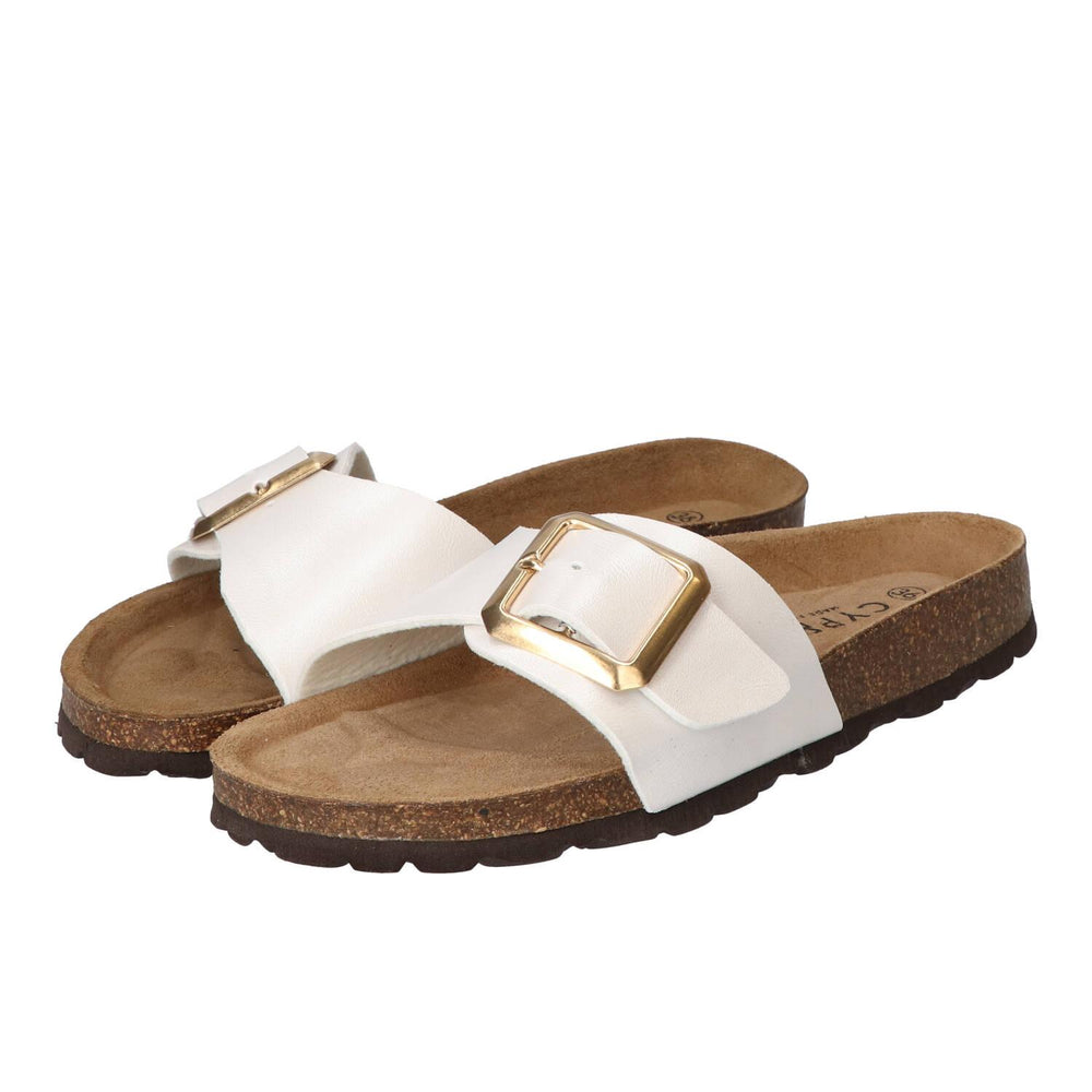 Chaussons, Blanc