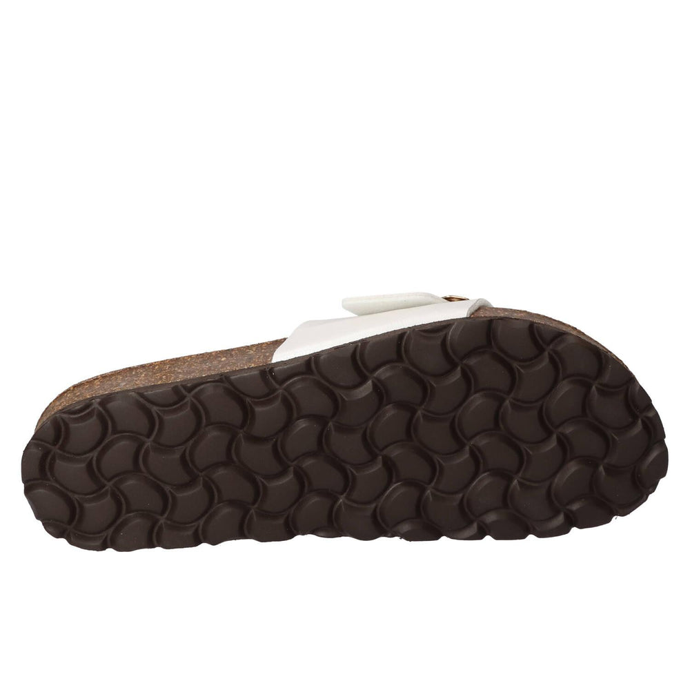 Chaussons, Blanc