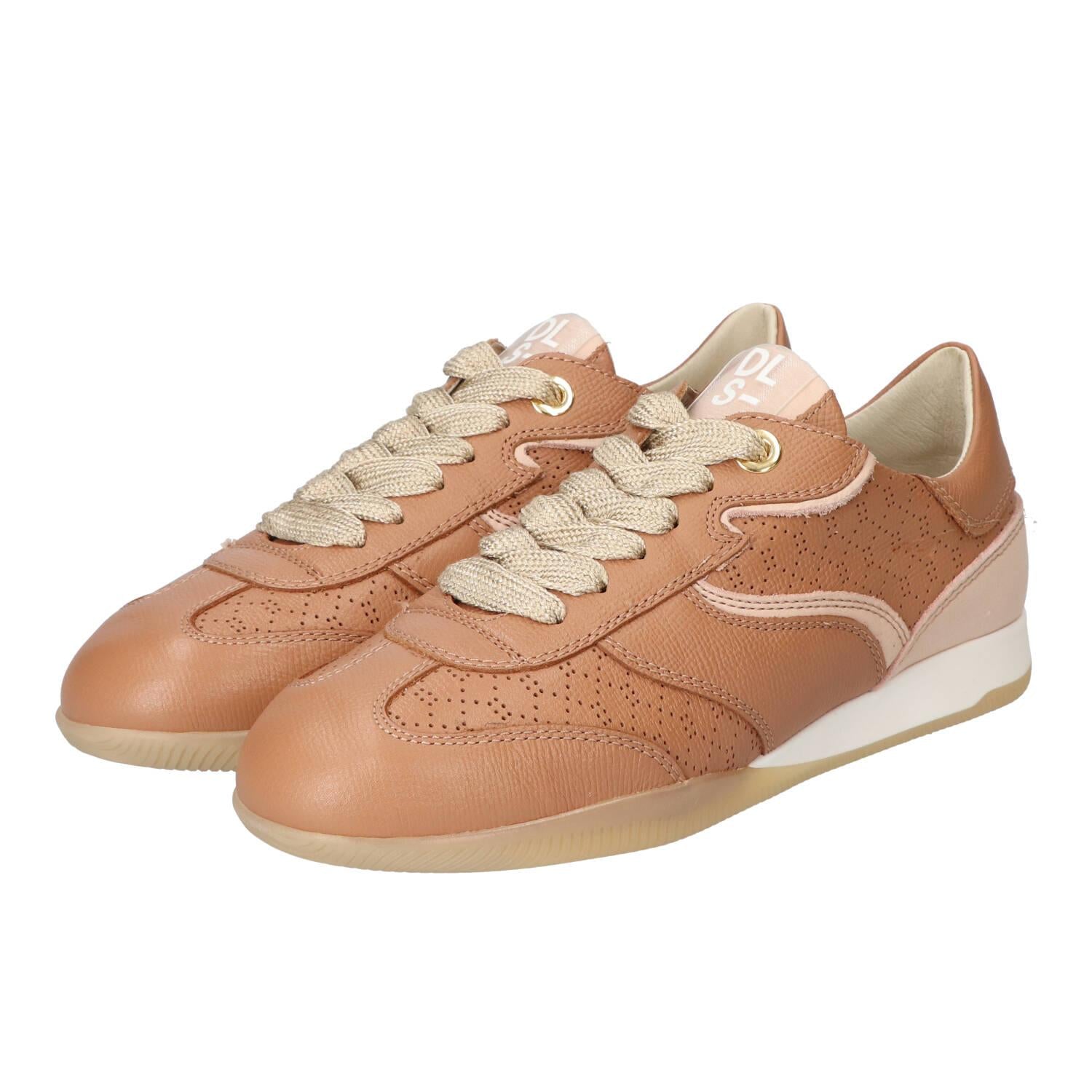 Sneakers, Cognac