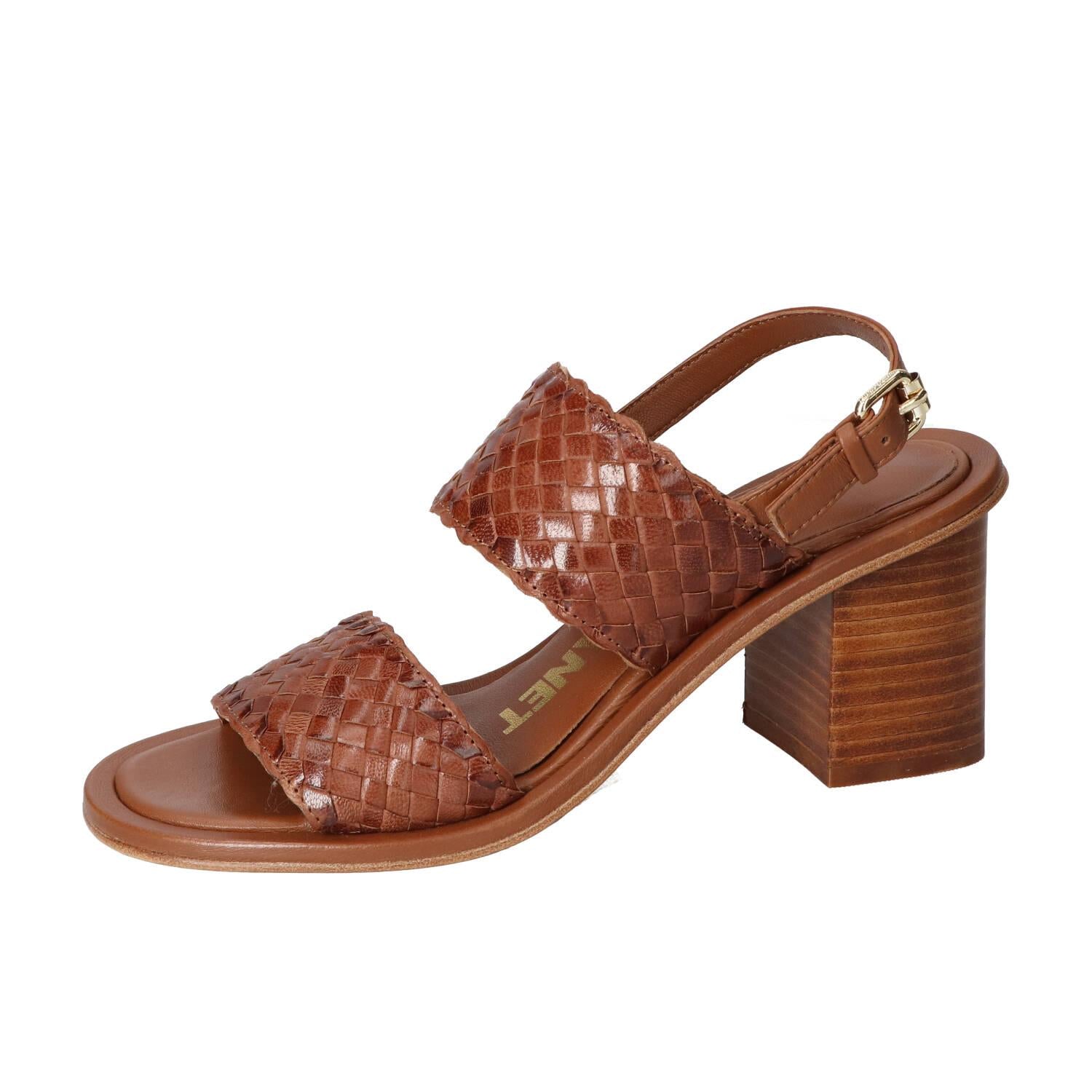 Sandalen, Cognac